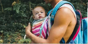 Choisir porte bébé pour la rando trekking